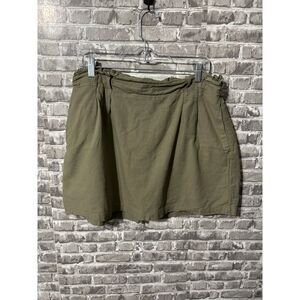 American Eagle Outfitters Olive Green Skort